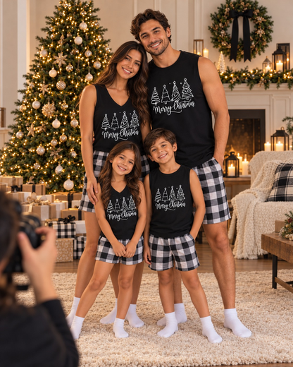 Familia con pijamas navideñas sin mangas y short a cuadros grises